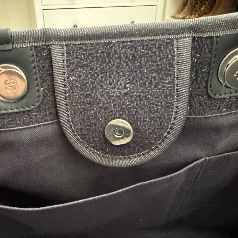 Chanel Large Deauville Grey Tote - Picture 5 of 7